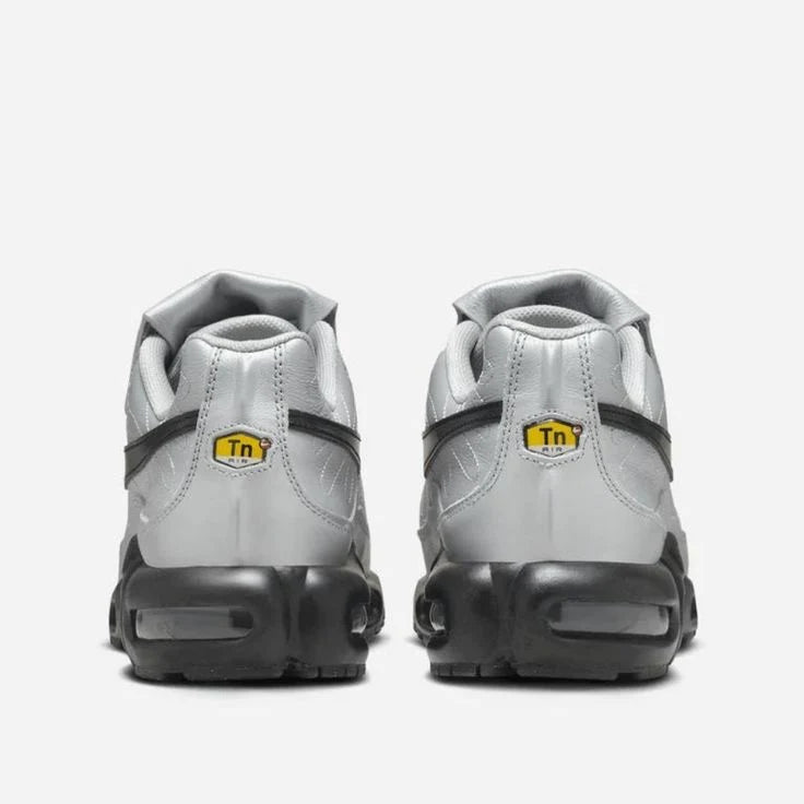 Air Max Plus Tiempo “Prata”