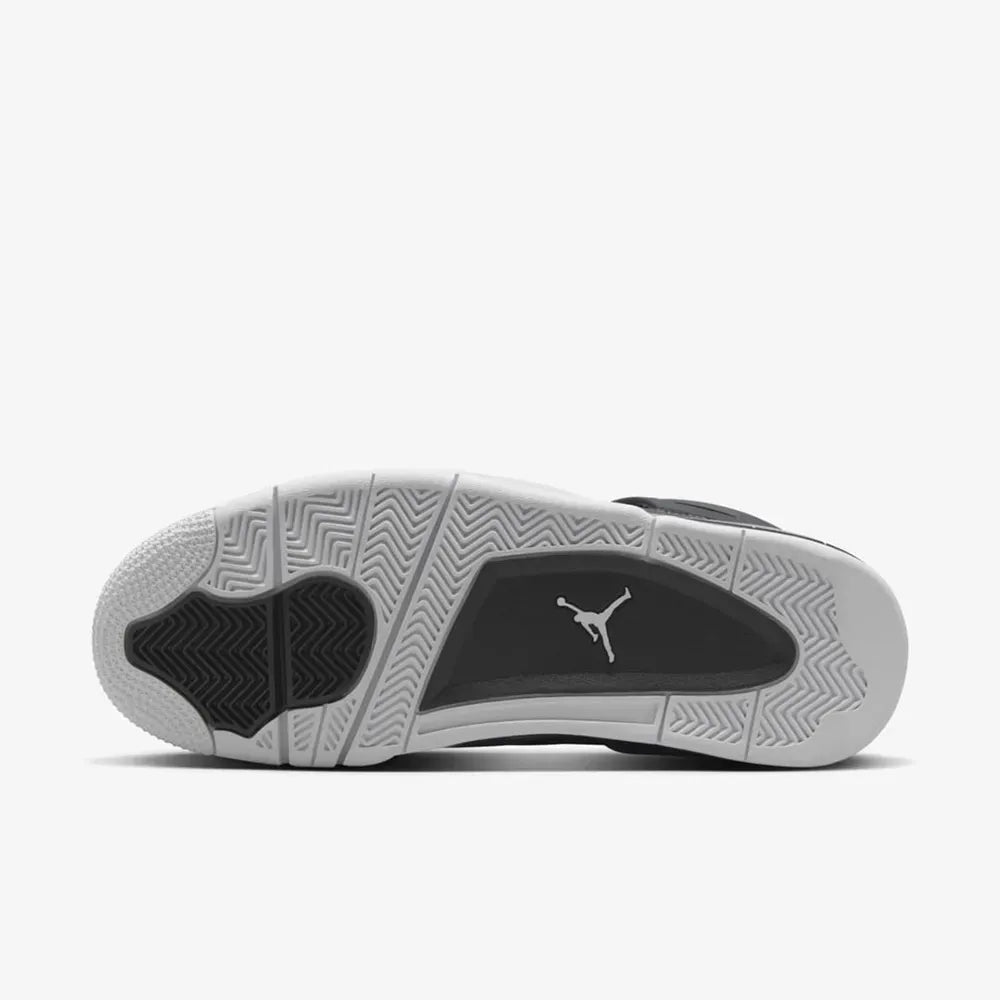 Air Jordan 4 “Fear White Cool Grey Pure Platinum”