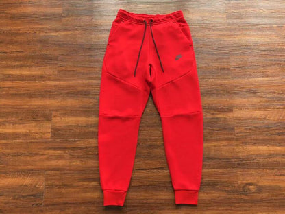 Nike Tech Fleece “Red”