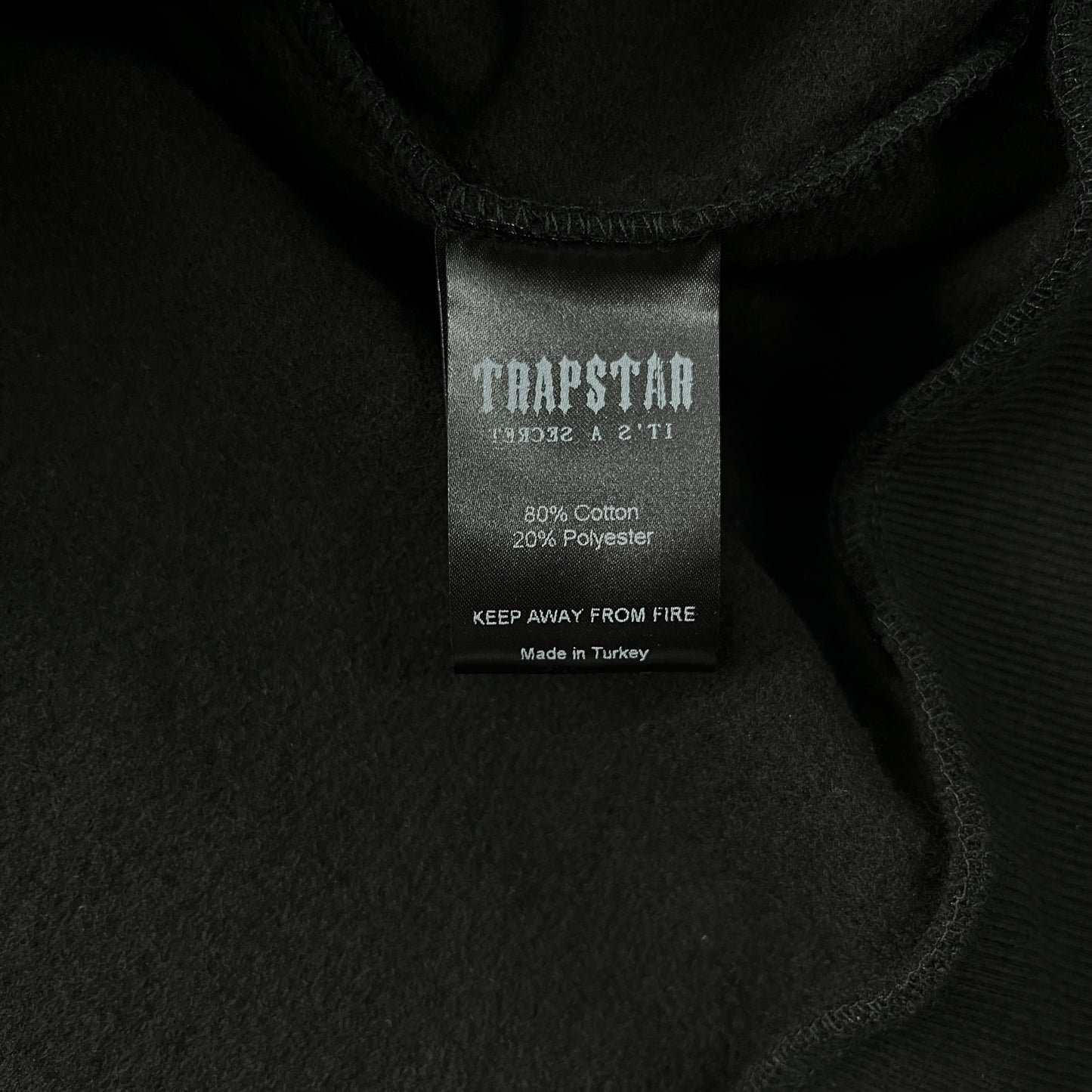 Conjunto Trapstar Zip Hoodie “Black”