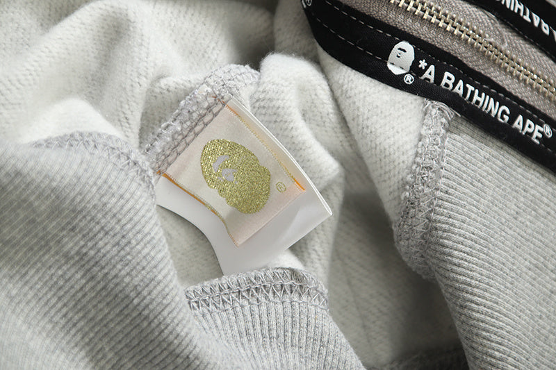 Moletom Bape Shark Wide “Grey”