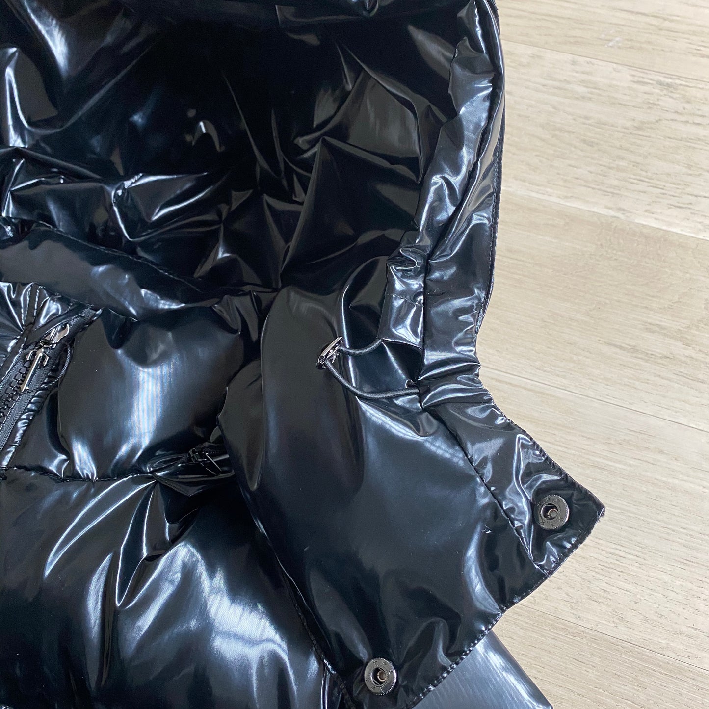 Trapstar Puffer Jacket “Shiny Black”
