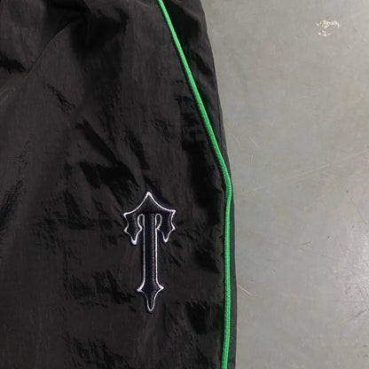 Conjunto Trapstar Shellsuit “Black Green”