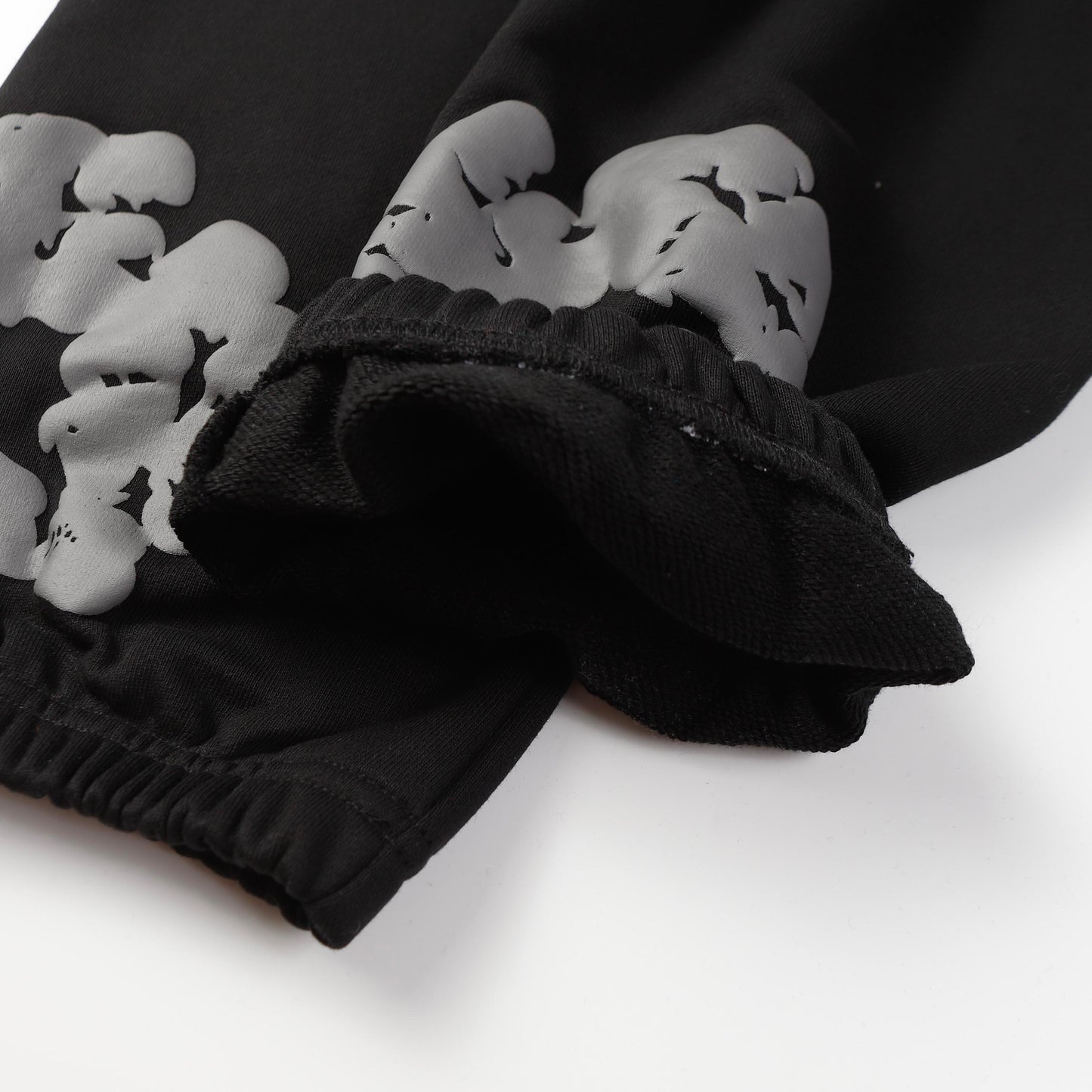 Calça Denim Tears “All Black”