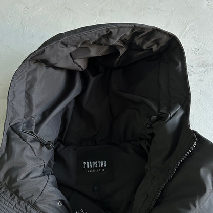 Trapstar Puffer Jacket “Black Red”