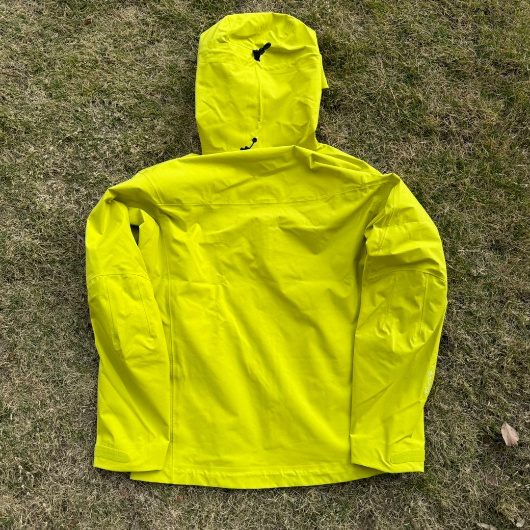 Jaqueta Arcteryx Impermeável “Yellow”