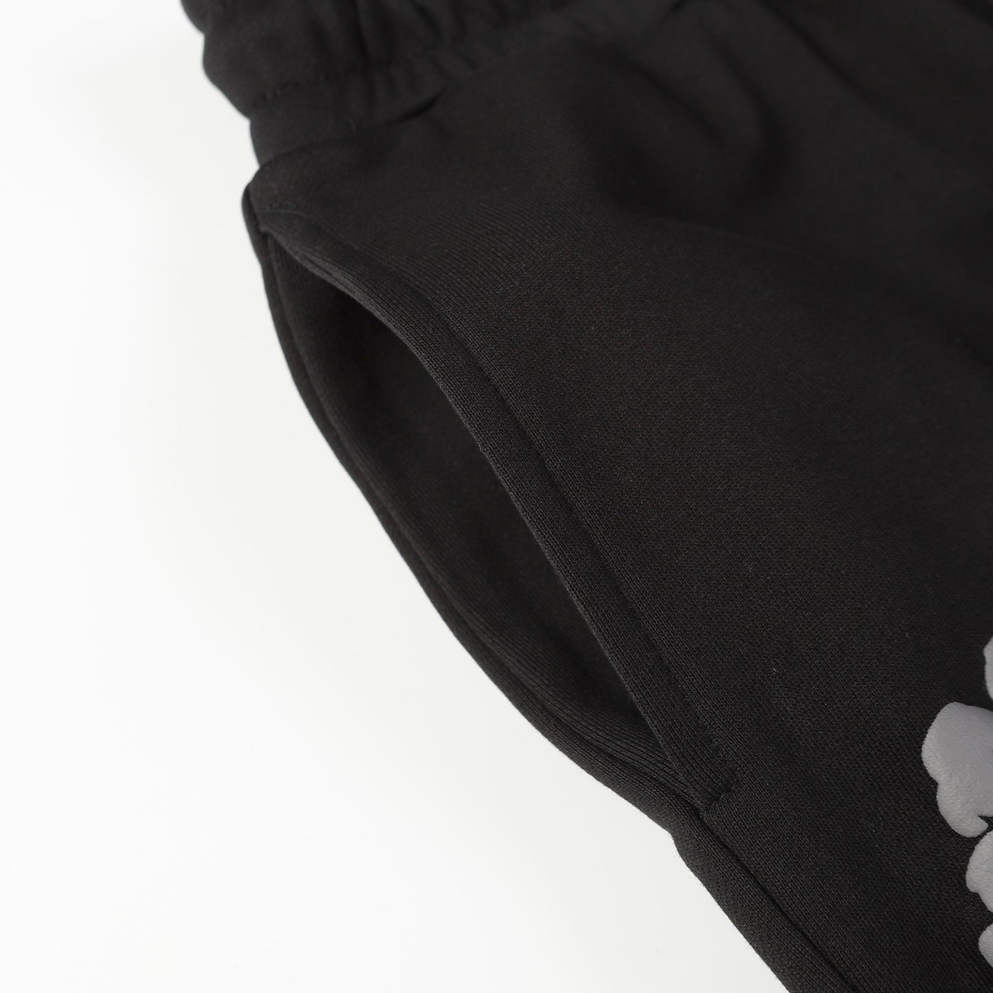Calça Denim Tears “All Black”