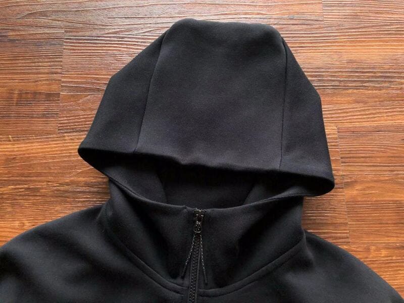 Nike Tech Fleece “Black Grey”