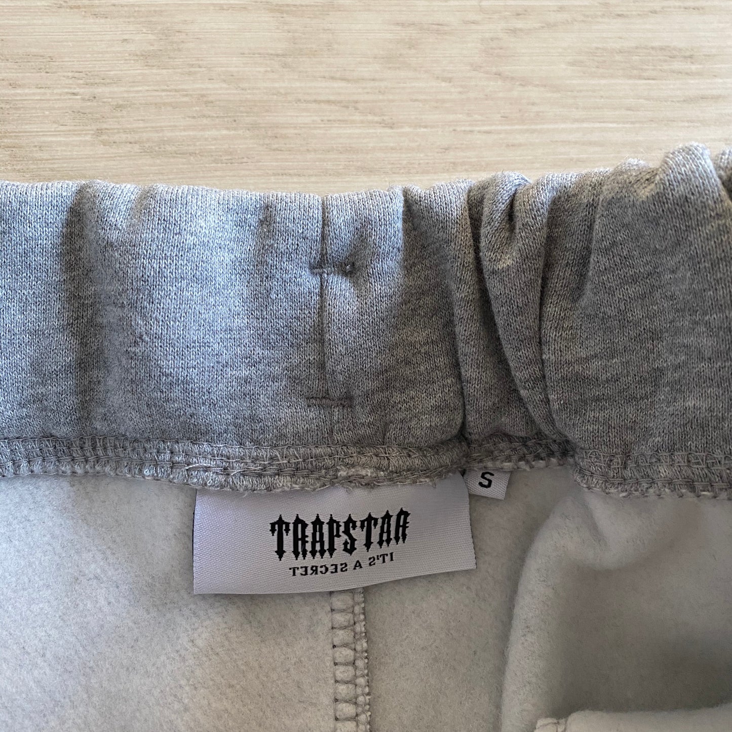 Conjunto Trapstar Hoodie “Grey”