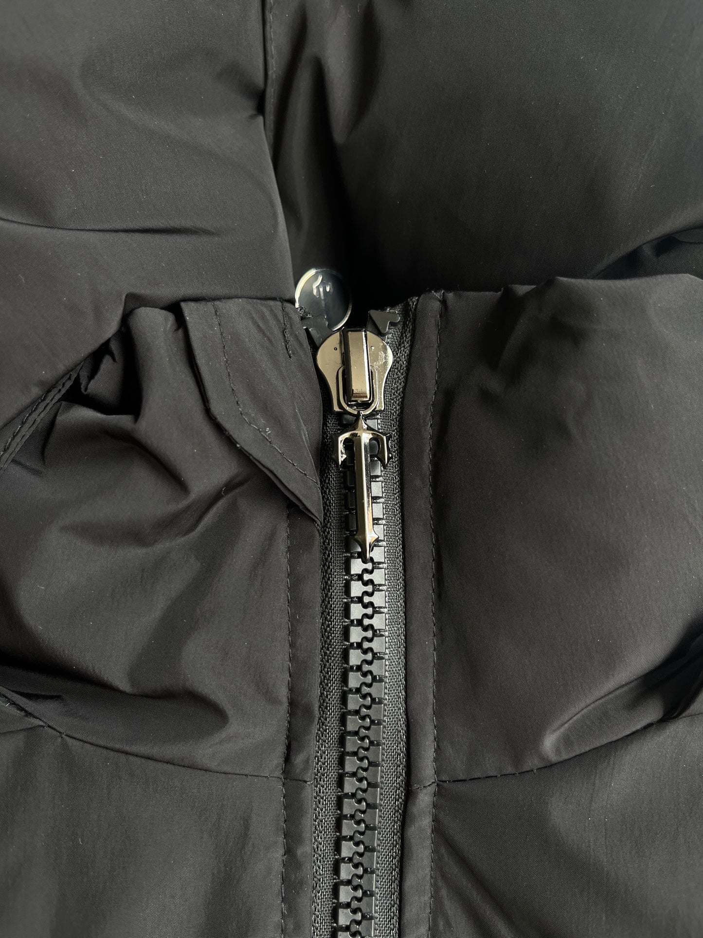 Trapstar Puffer Jacket Women “Black”