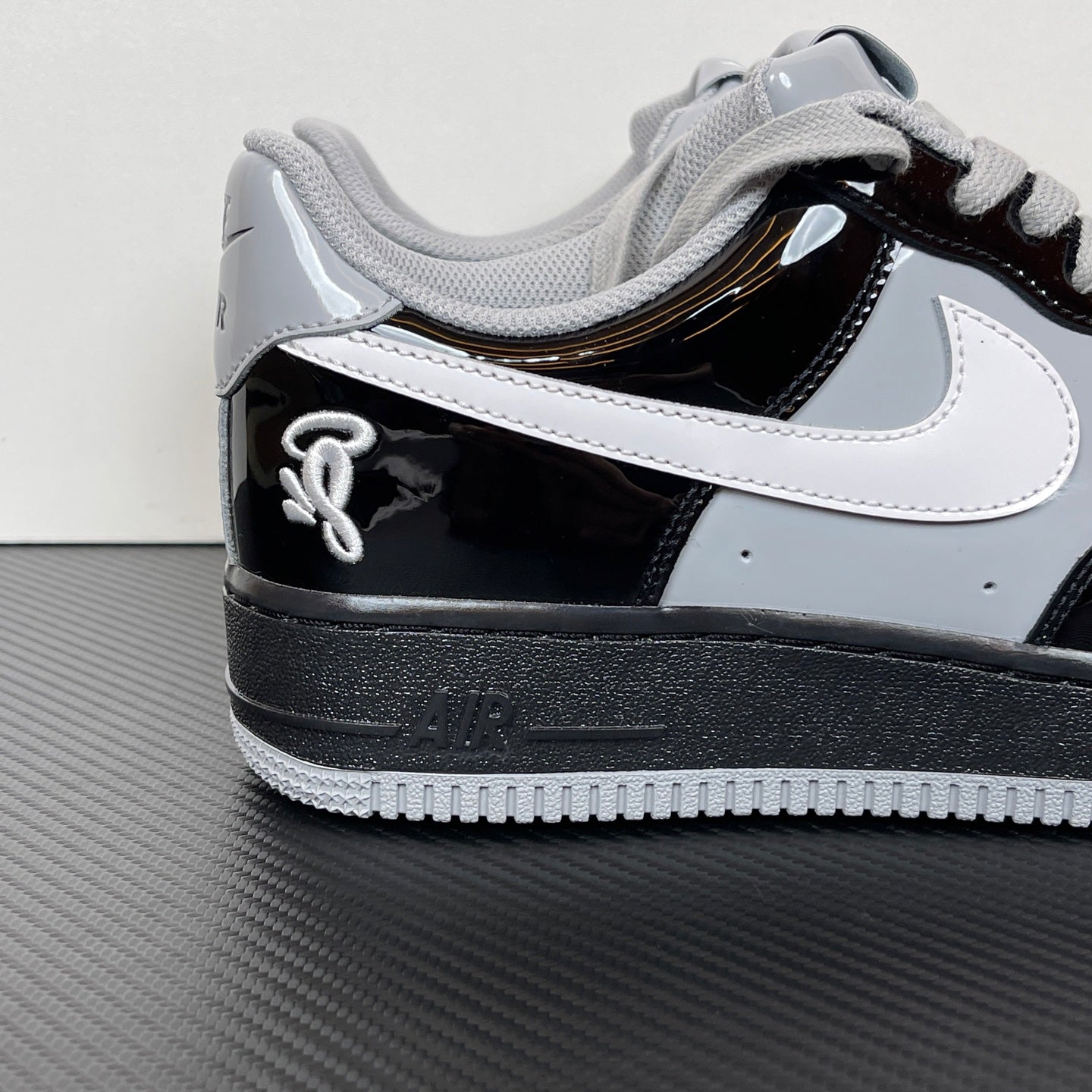 Nike Air Force 1 x Central Cee x Syna World Low Black Light Smoke Grey