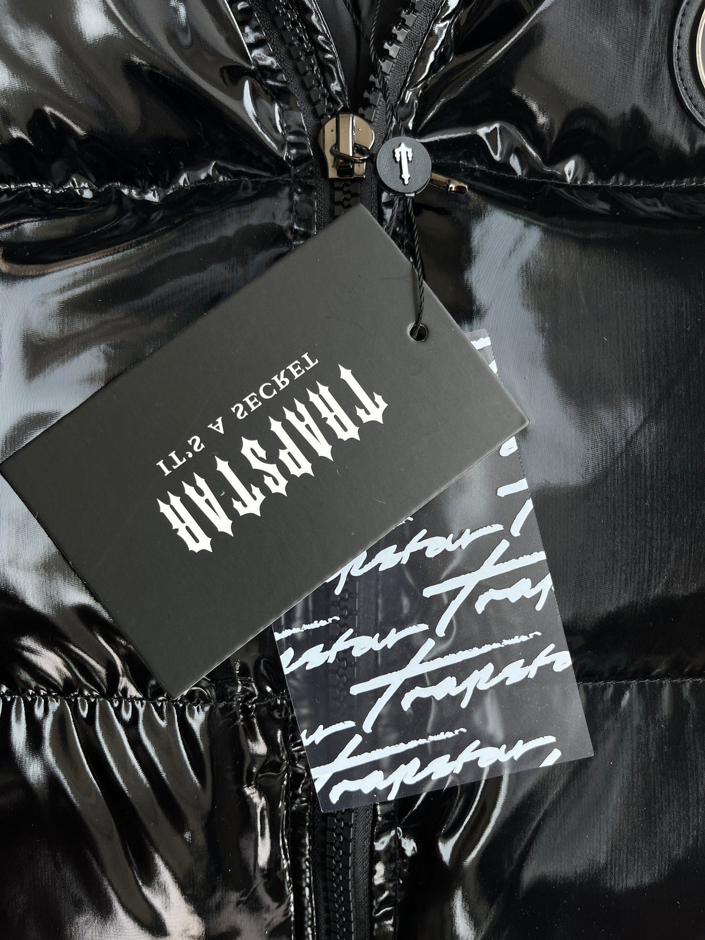 Trapstar Puffer Jacket Women “Shiniy Black”