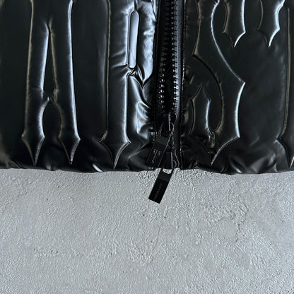 Trapstar Embossed Puffer Jacket “Black”