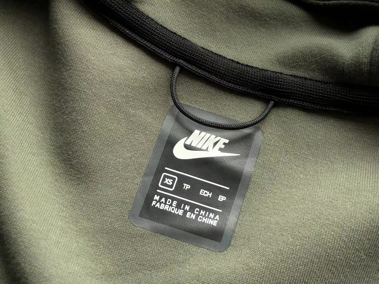 Nike Tech Fleece “Green”