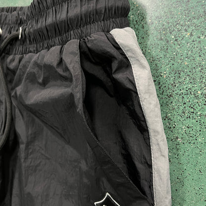 Conjunto Trapstar Shellsuit “Black White”