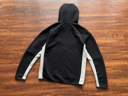Nike Tech Fleece “Black Grey”