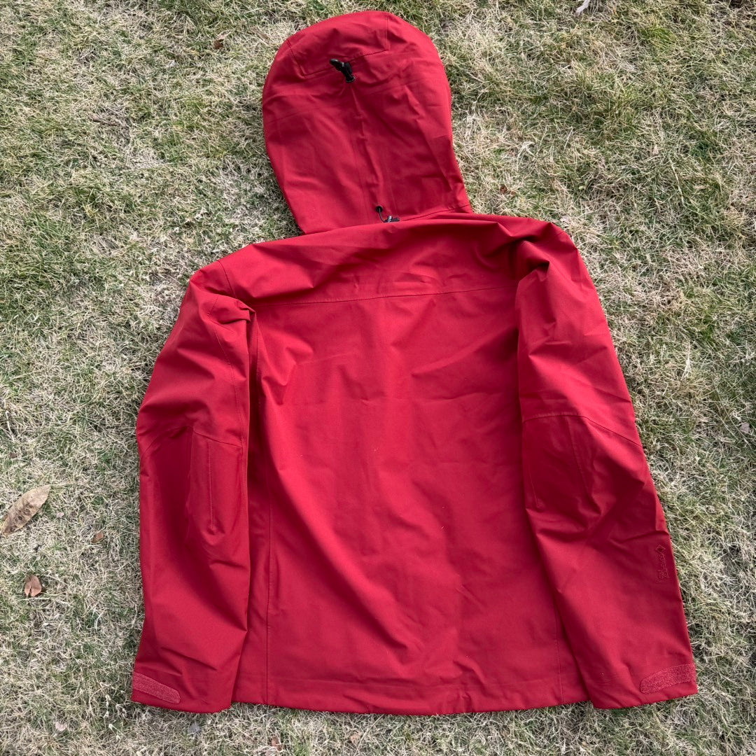 Jaqueta Arcteryx Impermeável “Red”
