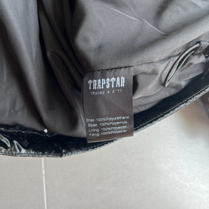 Trapstar Puffer Jacket Women “Shiniy Black”