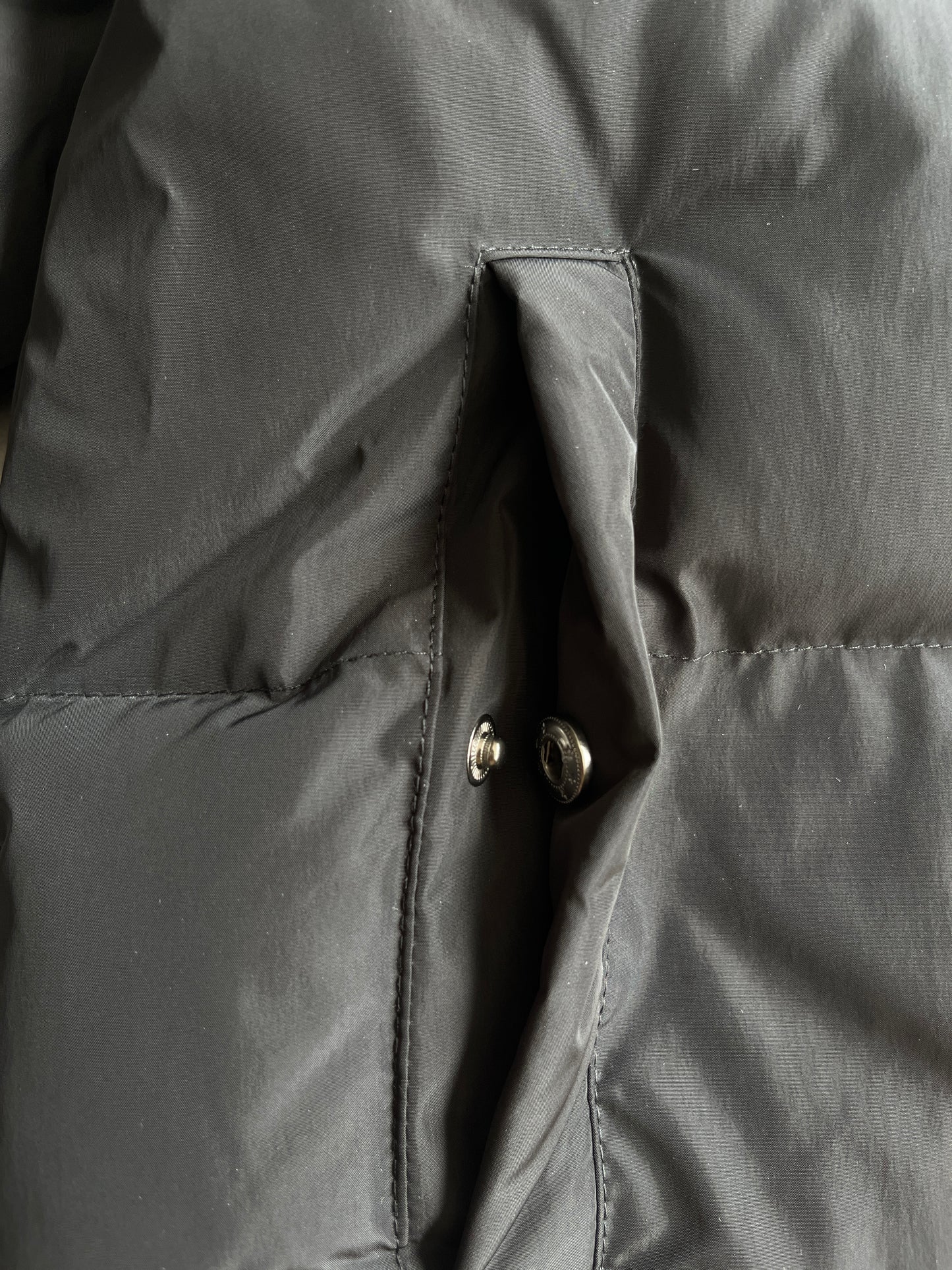 Trapstar Puffer Jacket Women “Black”