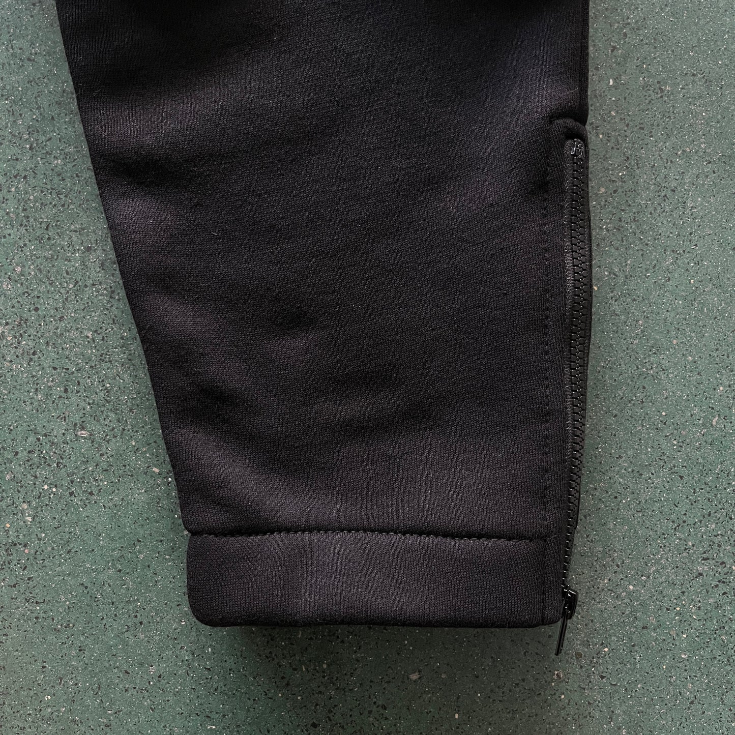 Conjunto Trapstar Hoodie “Black Blue”