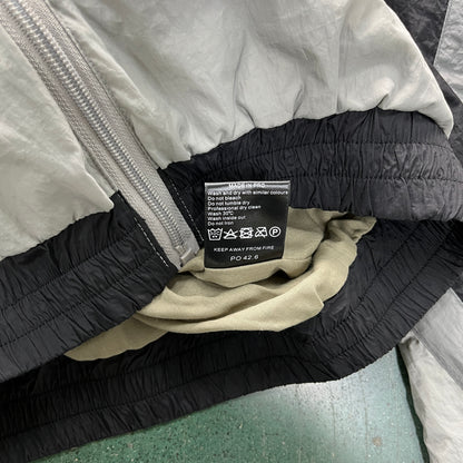Conjunto Trapstar Shellsuit “Black White”