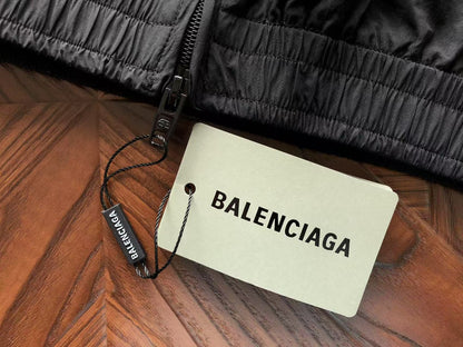 Jaqueta Balenciaga Soccer Paris Black