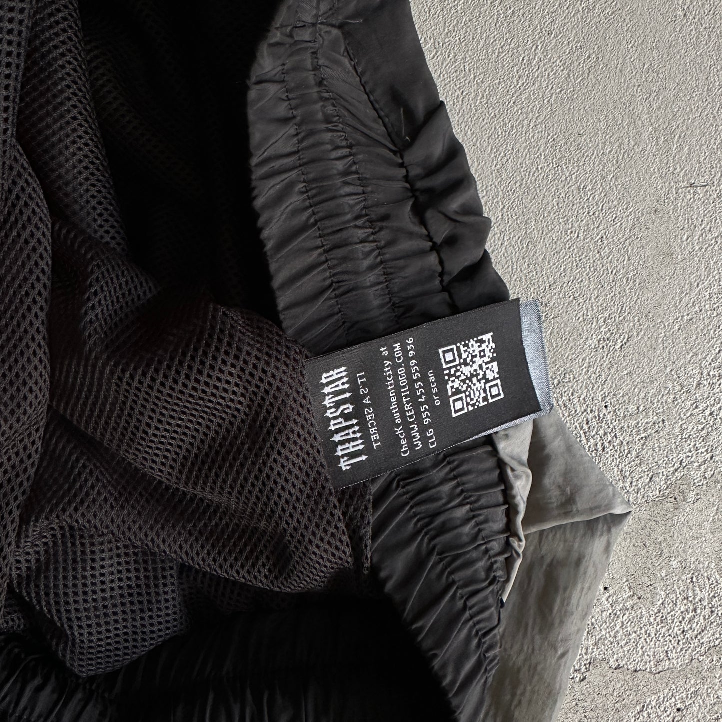 Conjunto Trapstar Football Shellsuit “Black”