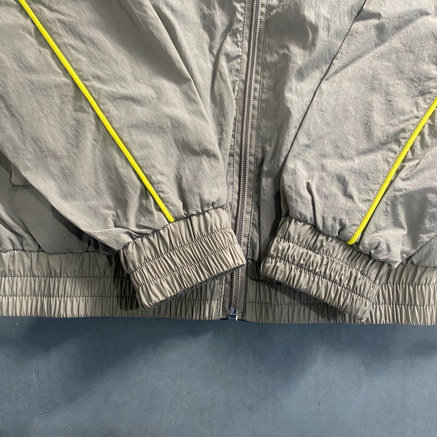 Conjunto Trapstar Shellsuit “Beige”