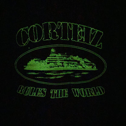 Camisa Fosforescente Corteiz Rules The World “Preto”