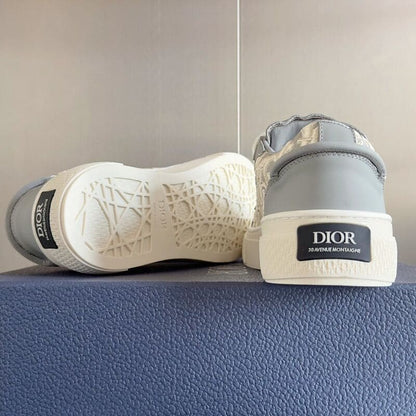 Dior B33 Oblique “Grey Cream”