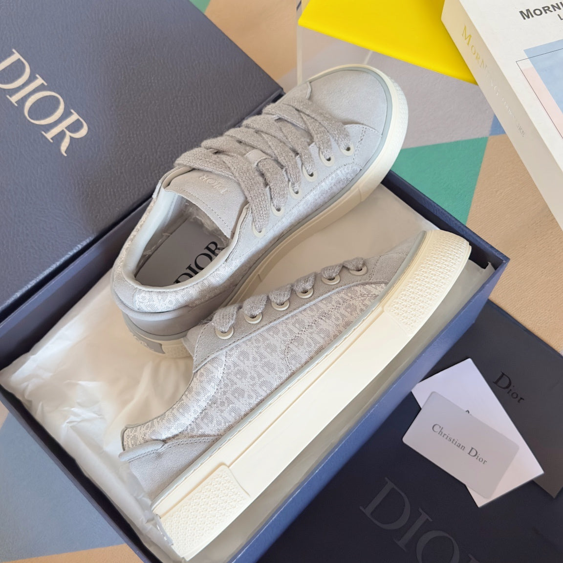 Dior B33 “White Grey”