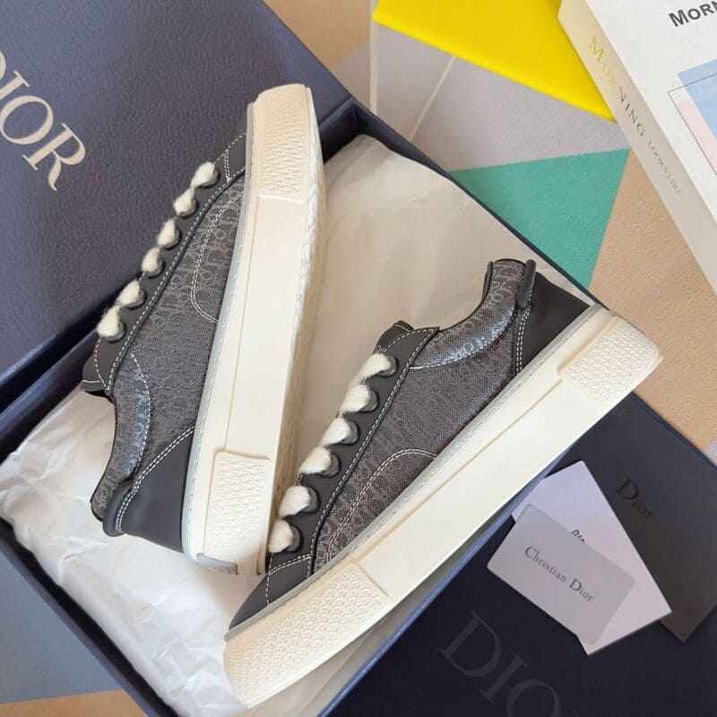 Dior B33 “Black White”