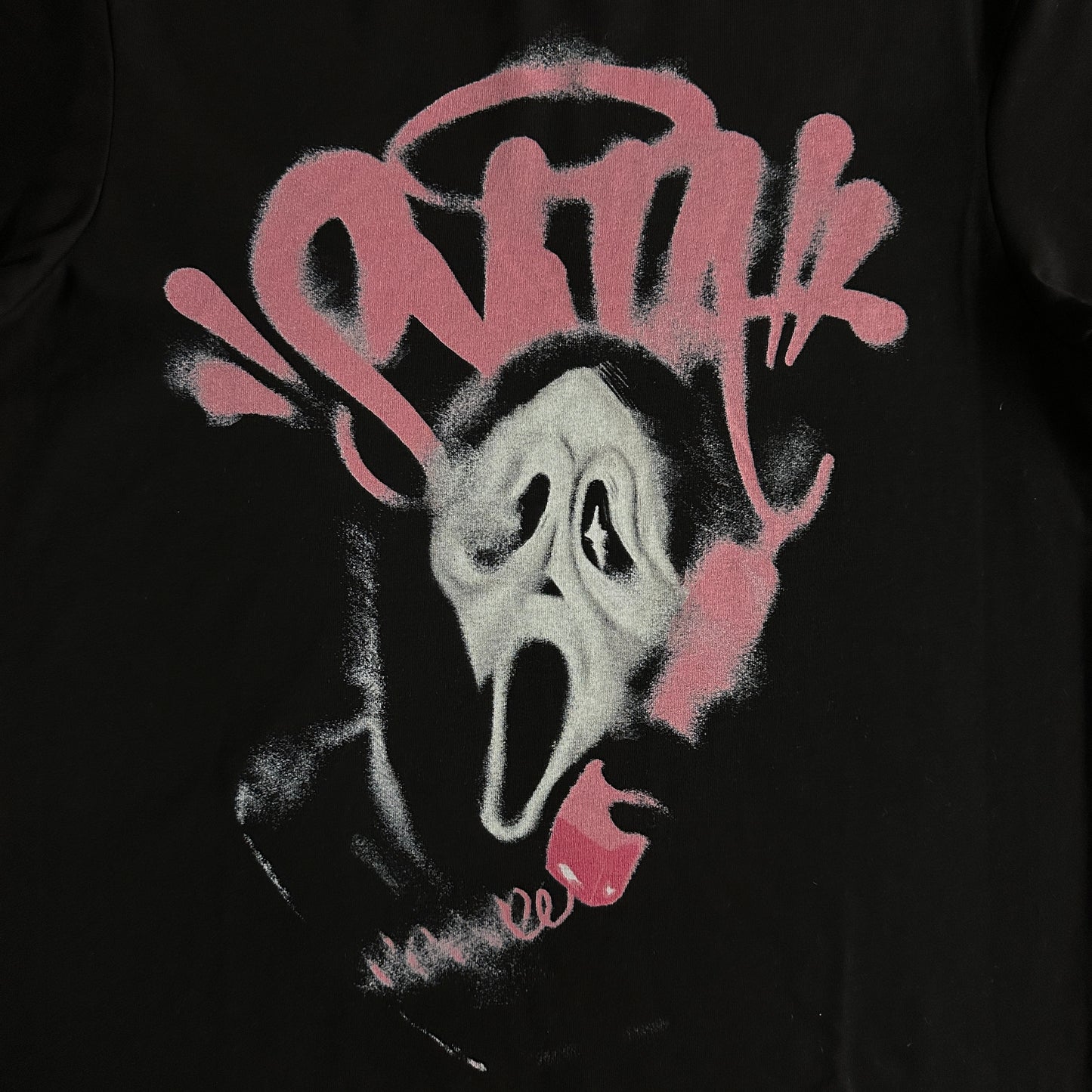 Syna “Scream Tee Black”