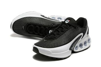 Air Max DN “Black White”