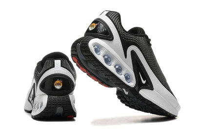 Air Max DN “Black White”