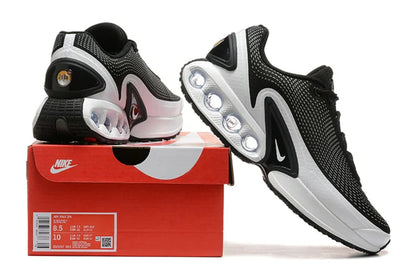 Air Max DN “Black White”