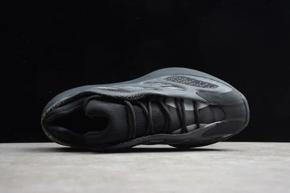 Yeezy 700 V3 “Alvah”