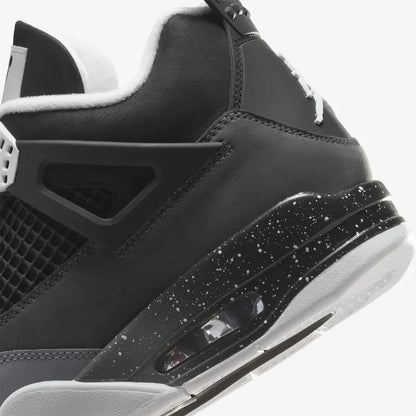 Air Jordan 4 “Fear White Cool Grey Pure Platinum”