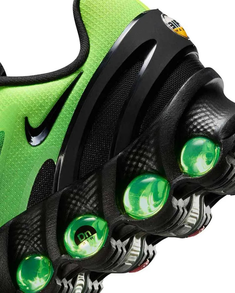 Air Max DN8 “Black Green Strike Volt”