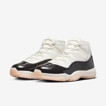 Air Jordan 11 “Neapolitan”