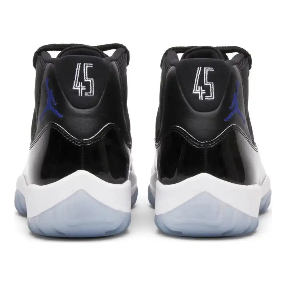 Air Jordan 11 “Space Jam”