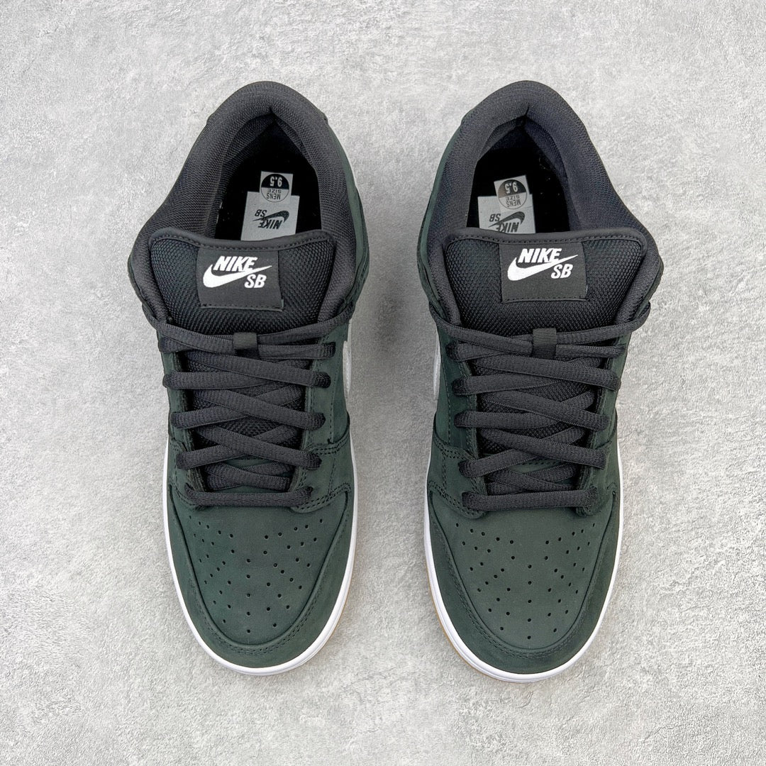 SB Dunk Low “Black Gum”