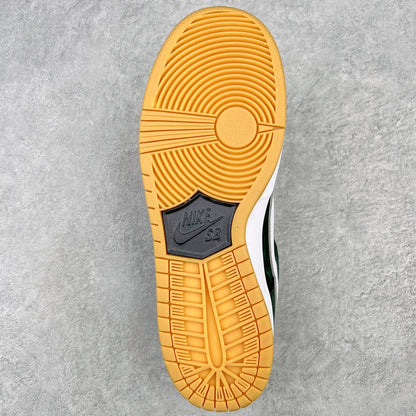 SB Dunk Low “Black Gum”