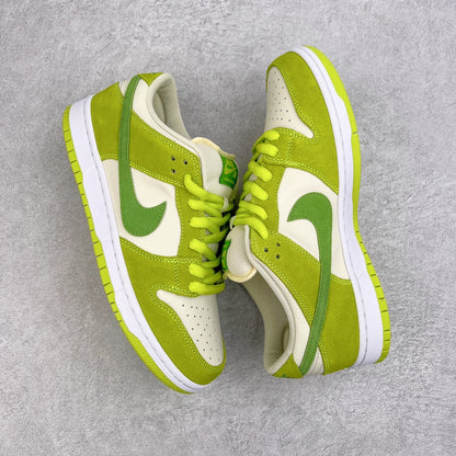 SB Dunk Low “Apple Green”