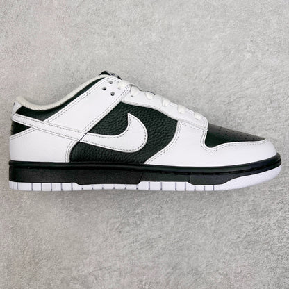 Dunk Low “Reverse Panda”