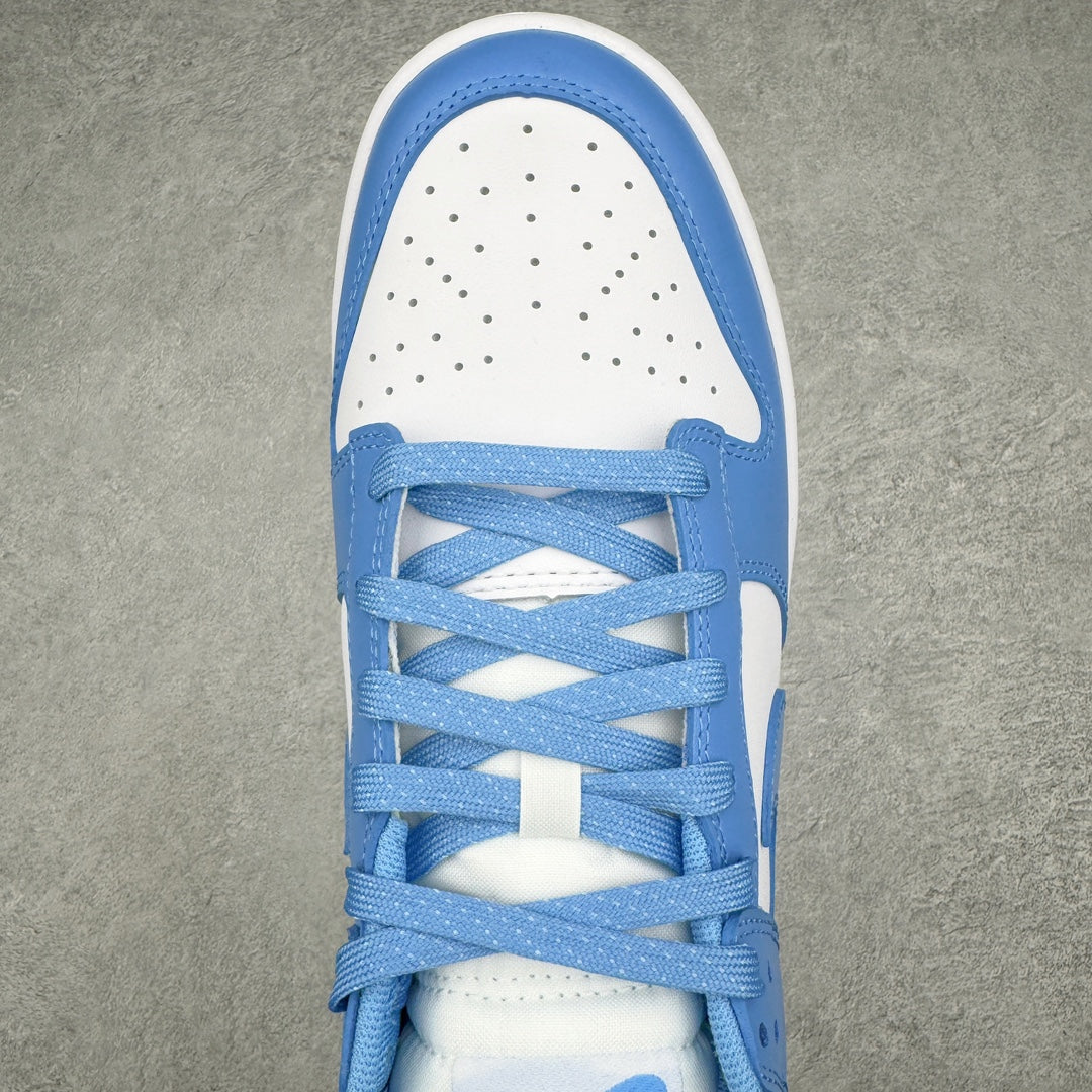 Dunk Low “University Blue”
