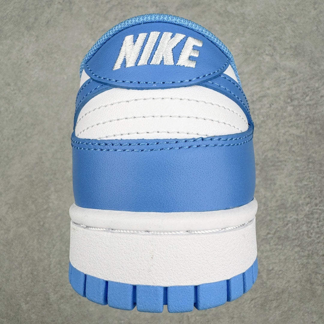 Dunk Low “University Blue”