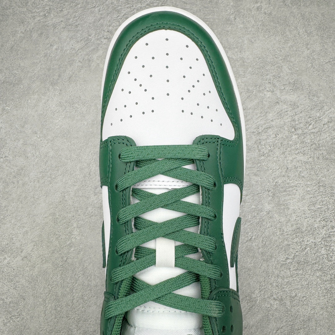 Dunk Low “Varsity Green”