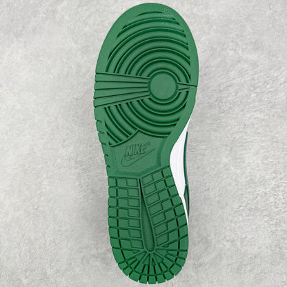 Dunk Low “Varsity Green”