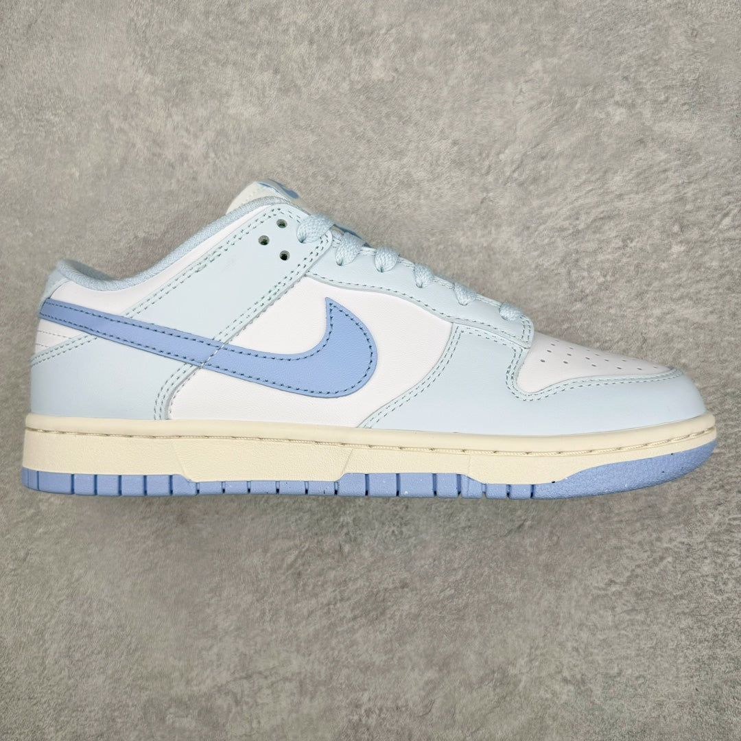 Dunk Low “Blue Tint”